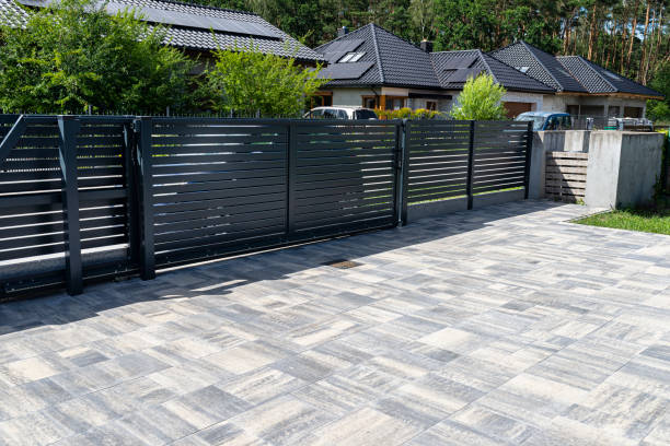 Best Driveway Paving Contractor  in Thonotosassa, FL