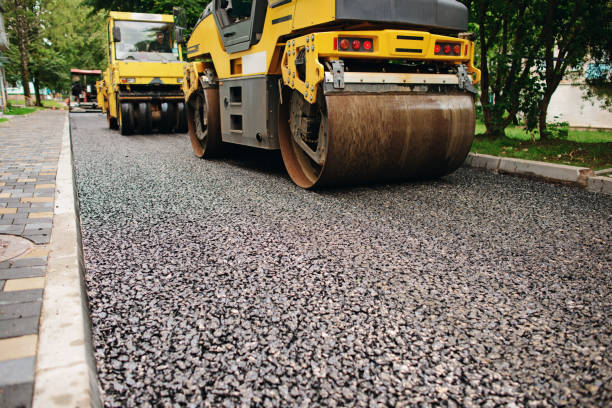 Best Residential Driveway Paver Services  in Thonotosassa, FL